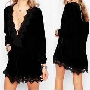 ☆FREE PEOPLE Black Premiere Velvet Dreams Lace Crochet Pocket Tunic Dress☆